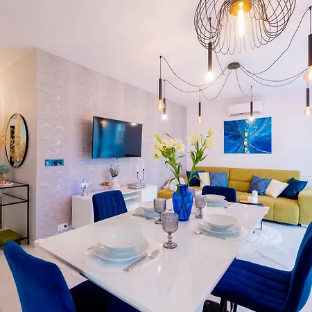 Daire White Rose Hill Luxury *