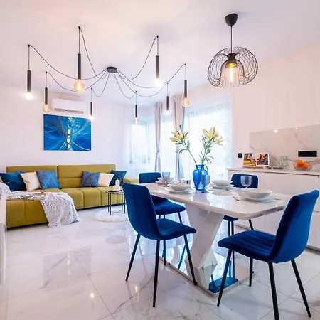 Apartment White Rose Hill Luxury Budapest
