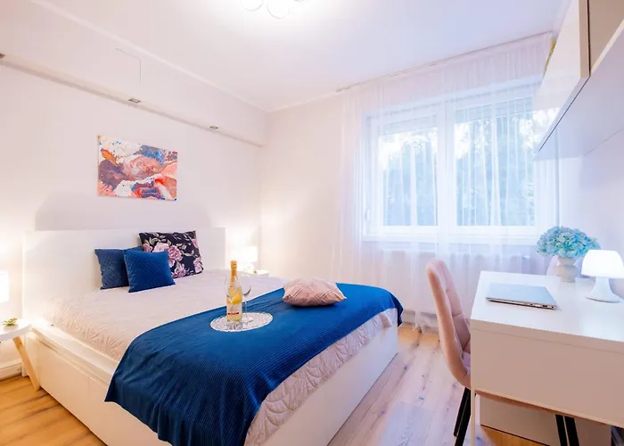 White Rose Hill Luxury Apartamento *